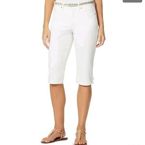 Gloria vanderbilt Lillian skimmer slimming denim shorts